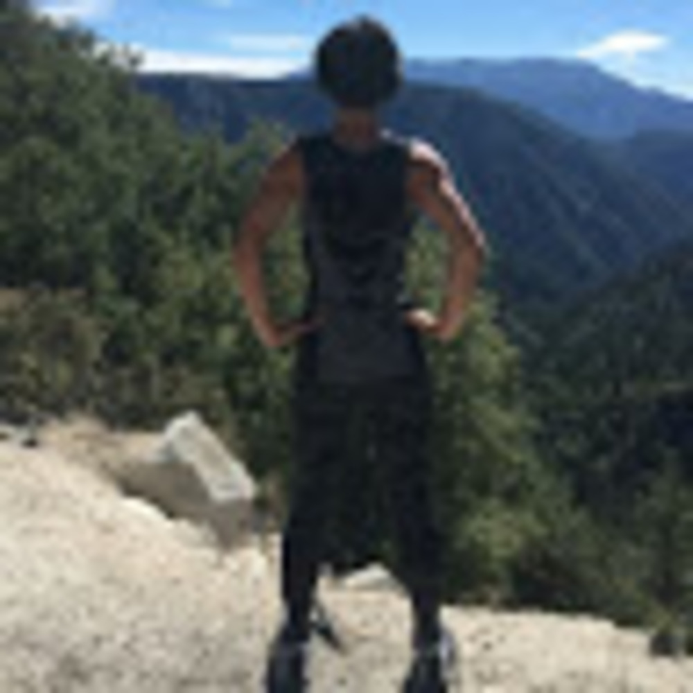 Meet your Posher, Nikko